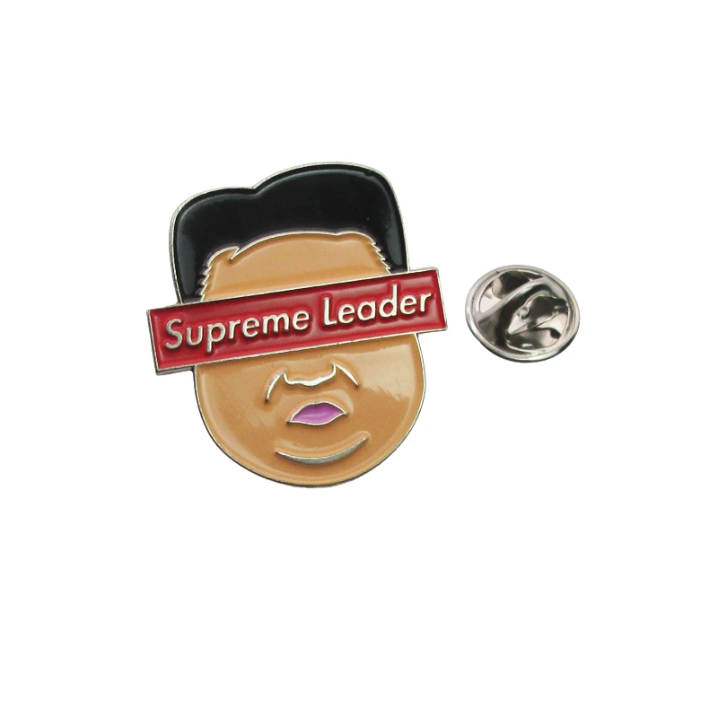 Super Leader pin badge (2)